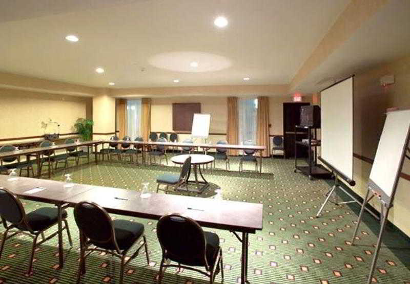 Courtyard By Marriott Vegas Stadium Area Hotel 3*